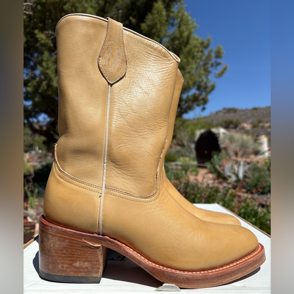 FRYE Campus Rodeo Vintage Boots - Picture 2 of 16